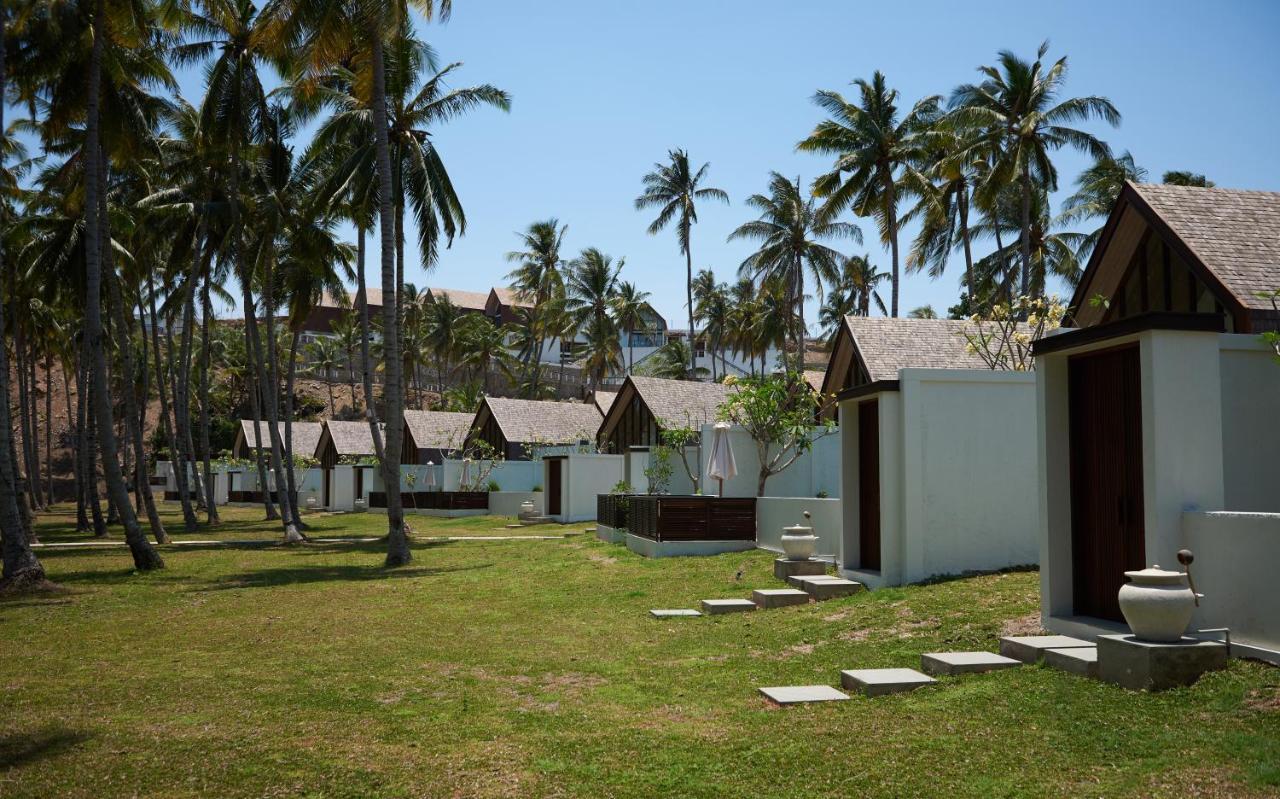 The Kayana Beach Lombok Senggigi Esterno foto