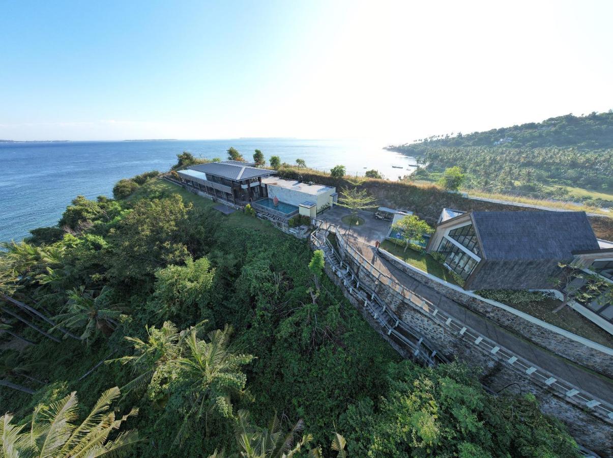 The Kayana Beach Lombok Senggigi Esterno foto