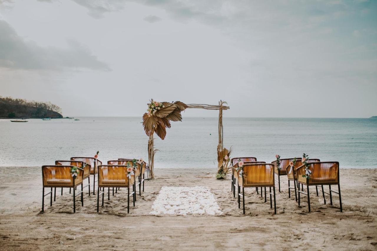 The Kayana Beach Lombok Senggigi Esterno foto
